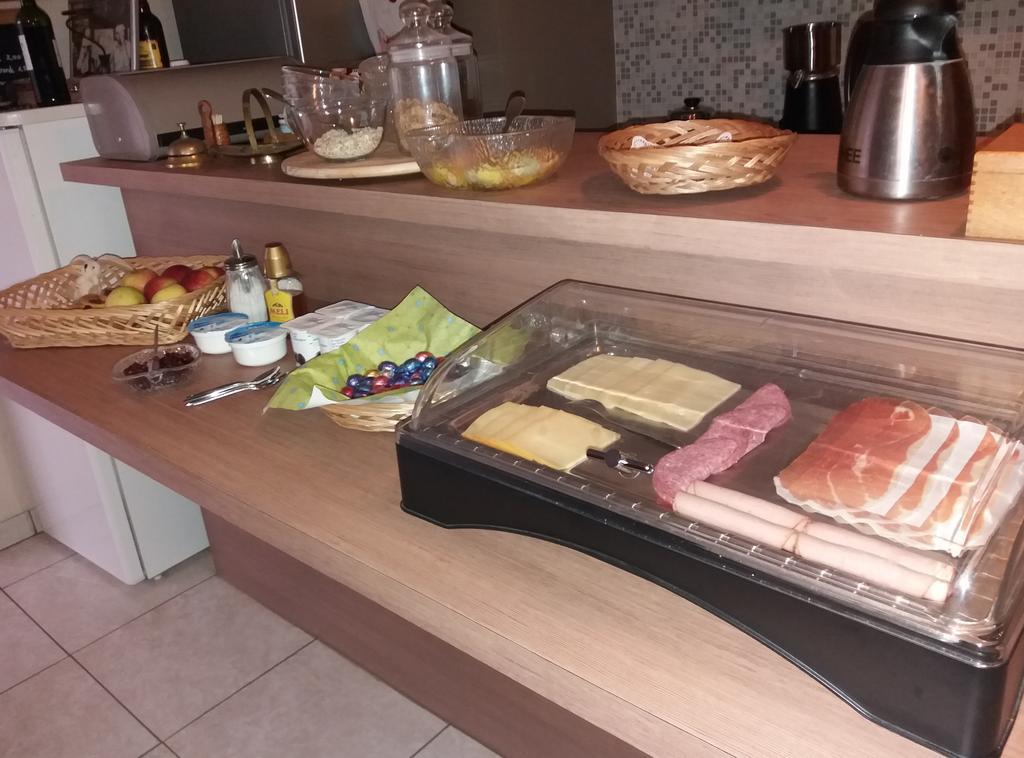 De Aventurijn Bed & Breakfast Riemst Ngoại thất bức ảnh
